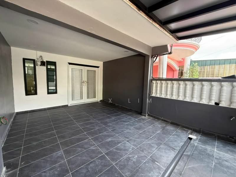 Rumah Teres untuk Dijual di Taman Damai Jaya (Skudai) - Alex Lim - Exterior - PropertyGuru.com.my