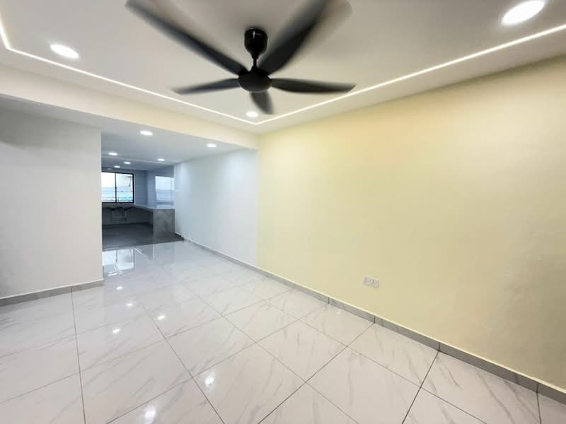 Rumah Teres untuk Dijual di Taman Damai Jaya (Skudai) - Alex Lim - Kitchen - PropertyGuru.com.my