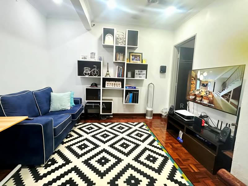 2-storey Terraced House for Sale in Bukit Jelutong (Shah Alam) - Nadia Jaafar - Living Room - PropertyGuru.com.my