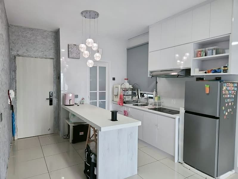 Service Residence for Rent at ARC @ Austin Hills - Frankie Chen - Kitchen - PropertyGuru.com.my