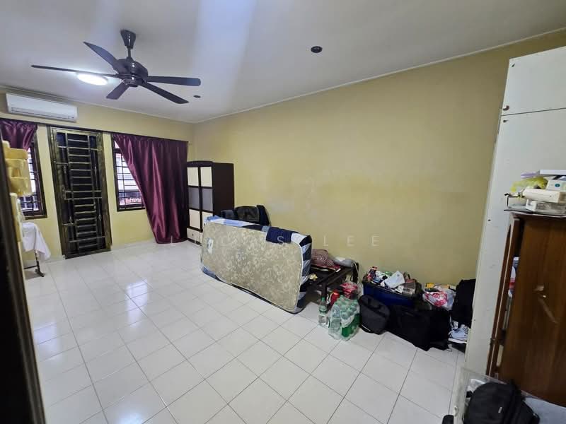 2-storey Terraced House for Sale in Bandar Seri Alam (Masai) - Lucas Lee - Living Room - PropertyGuru.com.my