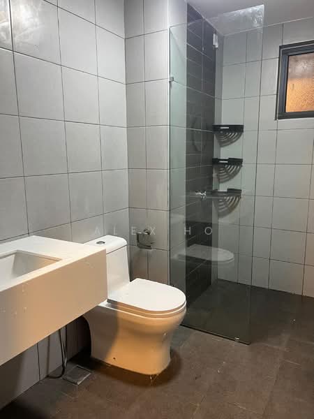 Service Residence for Rent at E'Island Lake Haven - Alex Ho - Bathroom - PropertyGuru.com.my