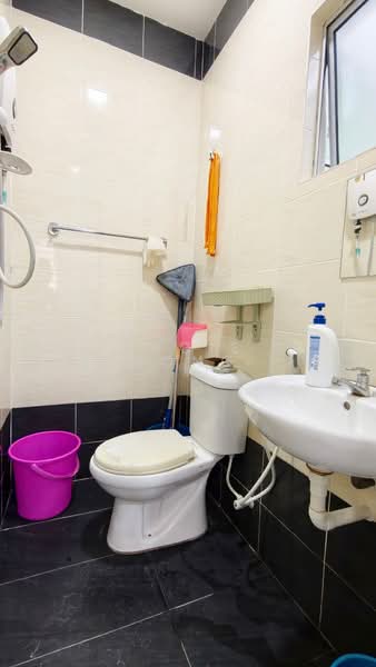2-storey Terraced House for Sale in Bandar Lahat Baru (Lahat) - Angie Wong - PropertyGuru.com.my
