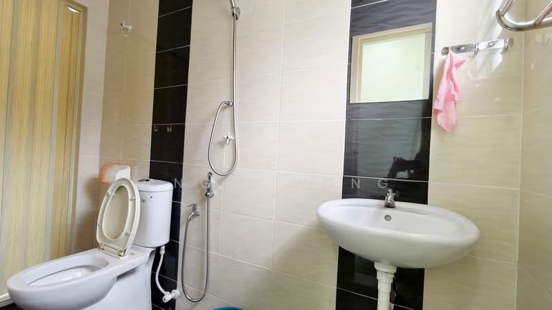 2-storey Terraced House for Sale in Bandar Lahat Baru (Lahat) - Angie Wong - PropertyGuru.com.my