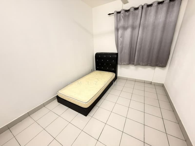 Apartment for Rent at Lily Apartment @ Kuchai Lama - Hamizah . - Bedroom - PropertyGuru.com.my