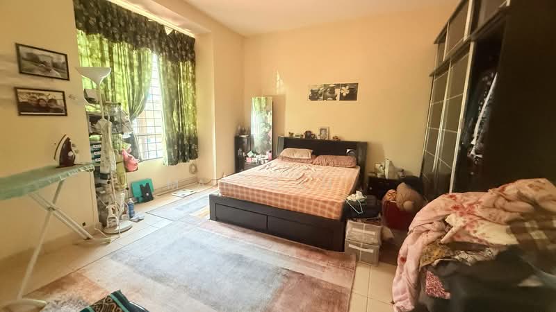 2-storey Terraced House for Sale in Taman Impian Putra (Bangi) - Mahirah . - Bedroom - PropertyGuru.com.my