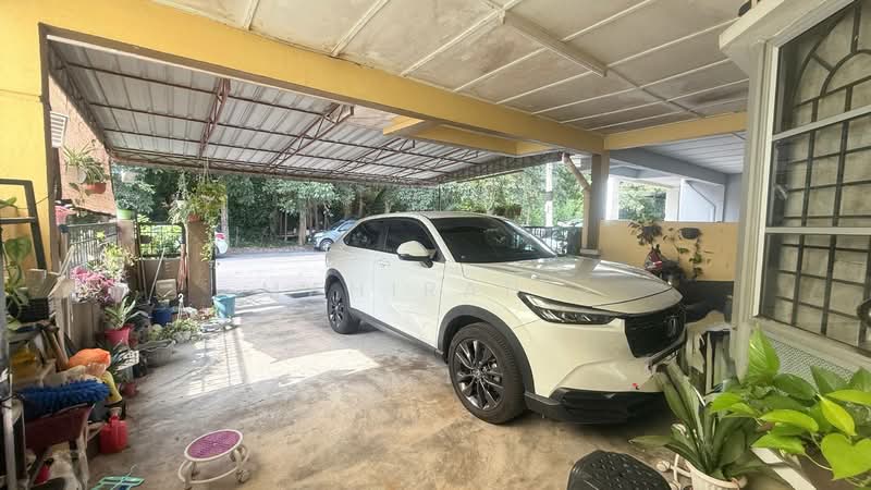 2-storey Terraced House for Sale in Taman Impian Putra (Bangi) - Mahirah . - Exterior - PropertyGuru.com.my