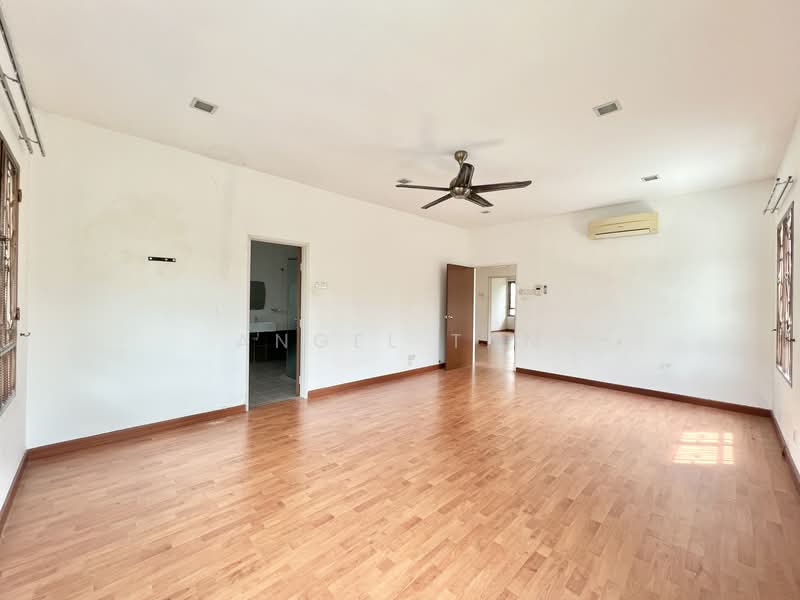 Rumah Berkembar untuk Dijual di Batu 9 (Cheras) - Angel Tan - Interior - PropertyGuru.com.my