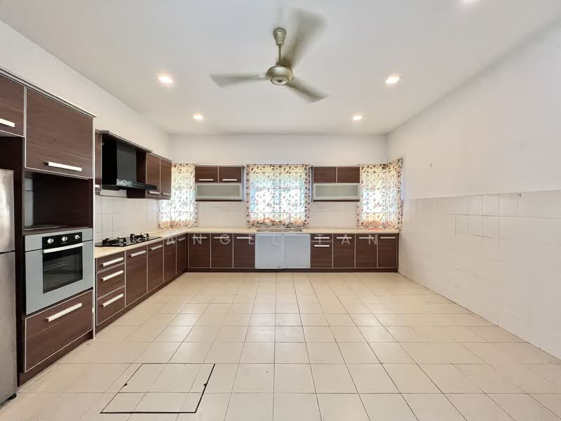 Rumah Berkembar untuk Dijual di Batu 9 (Cheras) - Angel Tan - Kitchen - PropertyGuru.com.my