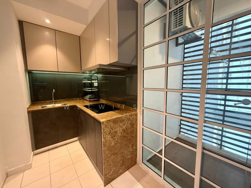 Kondominium untuk Disewa di Platino Condominium - Welwits Sim - Kitchen - PropertyGuru.com.my