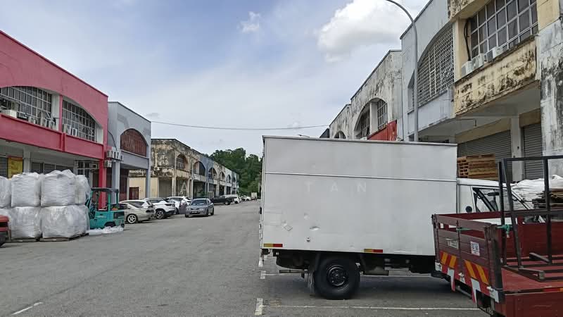 Factory for Rent in U5, Bandar Pinggiran Subang (Shah Alam) - Alan Tan - Exterior - PropertyGuru.com.my