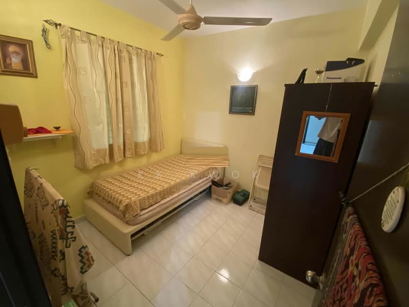 Apartment for Sale at Villa Batu Bukit - KK Kwok - Bedroom - PropertyGuru.com.my