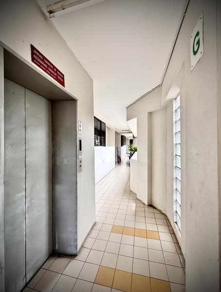 Apartment for Sale at Villa Batu Bukit - KK Kwok - Corridor - PropertyGuru.com.my