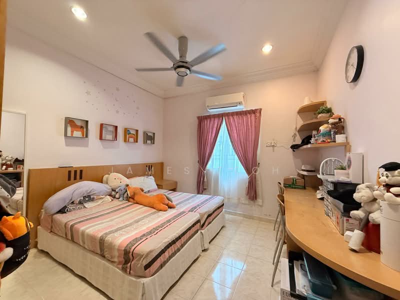 2-storey Terraced House for Sale in Bandar Bukit Tinggi 2 (Klang) - James Teoh - Bedroom - PropertyGuru.com.my