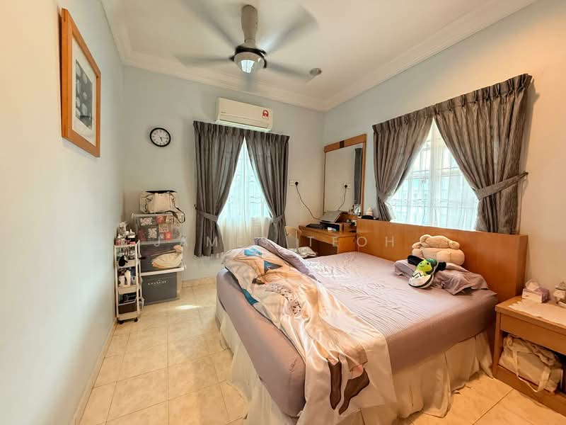 2-storey Terraced House for Sale in Bandar Bukit Tinggi 2 (Klang) - James Teoh - Bedroom - PropertyGuru.com.my