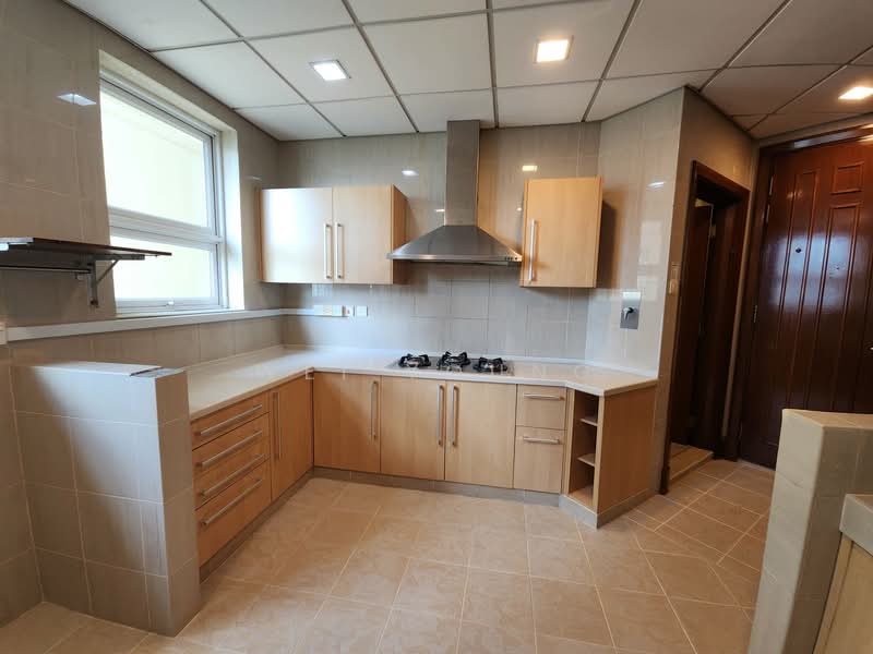 Condominium for Sale at Mont Kiara Aman - Wei Young - Kitchen - PropertyGuru.com.my