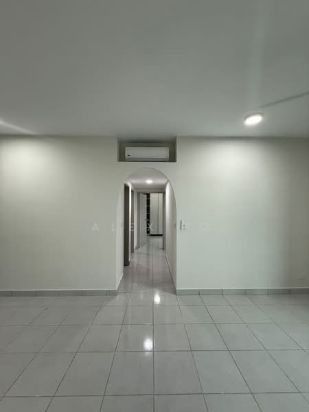 Service Residence for Rent at E'Island Lake Haven - Alex Ho - Corridor - PropertyGuru.com.my