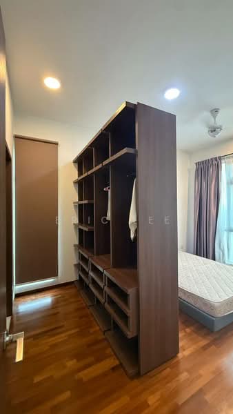 Servis Apartment untuk Dijual di Crescent Bay Suites (Teluk Bayu) - Eric Lee - Bedroom - PropertyGuru.com.my