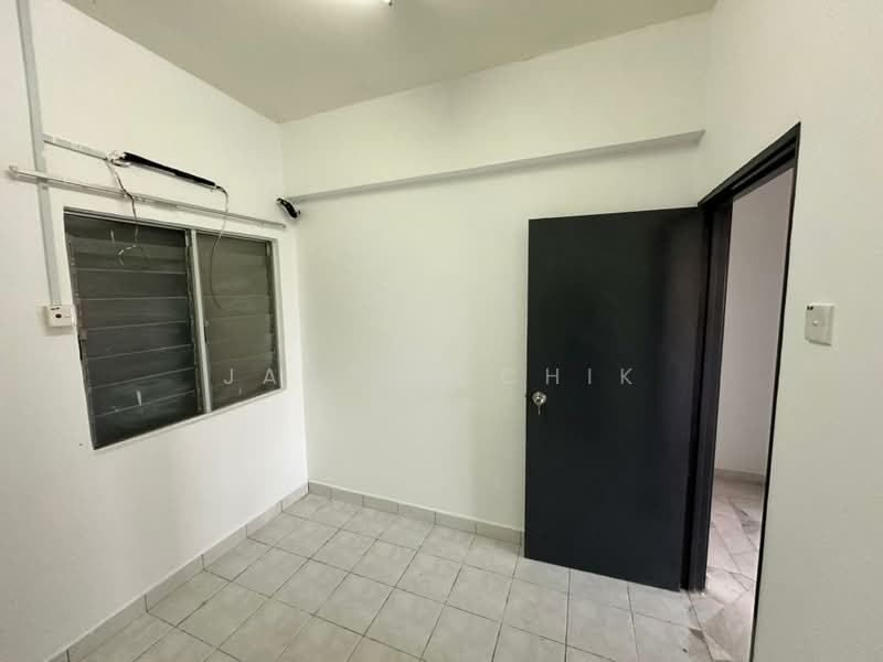 Condominium for Rent at Nusa Mewah Villa Condominium - Jayden Chik - Interior - PropertyGuru.com.my