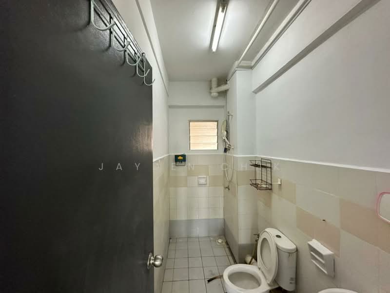 Condominium for Rent at Nusa Mewah Villa Condominium - Jayden Chik - Bathroom - PropertyGuru.com.my