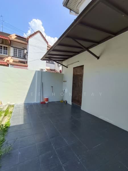 2-storey Terraced House for Sale in Taman Mutiara Rini (Skudai) - See Hon Tay - PropertyGuru.com.my
