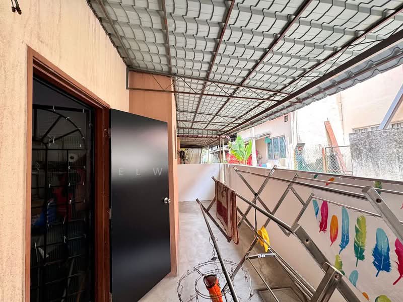 2-storey Terraced House for Sale in Taman Pelangi (Rawang) - Elwin Mah - Exterior - PropertyGuru.com.my
