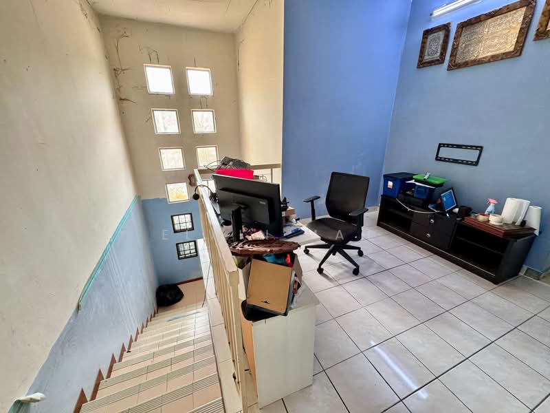 2-storey Terraced House for Sale in Taman Pelangi (Rawang) - Elwin Mah - Interior - PropertyGuru.com.my
