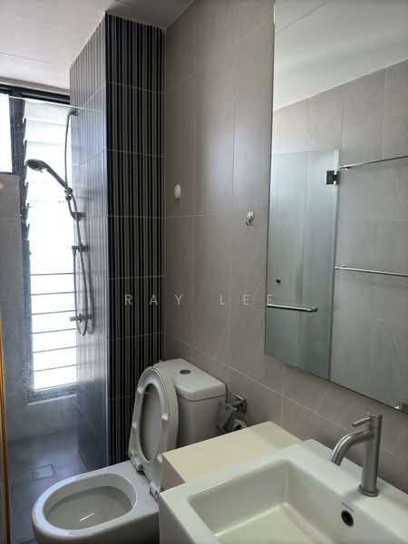 Servis Apartment untuk Disewa di Jaya One Residences - Ray Lee - Bathroom - PropertyGuru.com.my