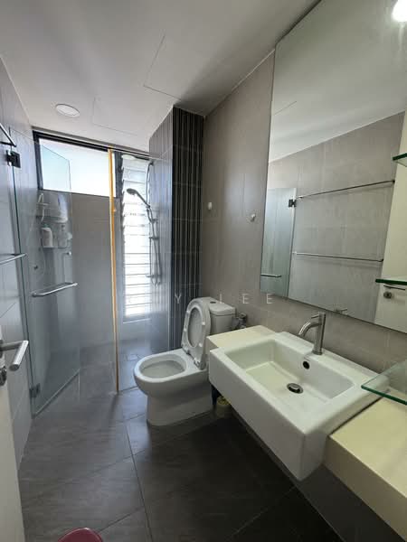 Servis Apartment untuk Disewa di Jaya One Residences - Ray Lee - Bathroom - PropertyGuru.com.my
