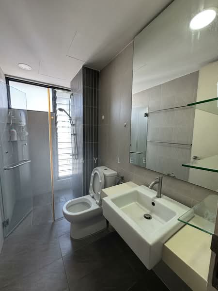 Servis Apartment untuk Disewa di Jaya One Residences - Ray Lee - Bathroom - PropertyGuru.com.my
