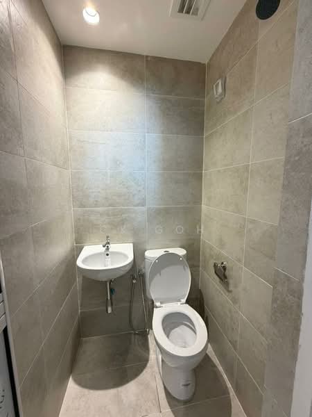 Rumah Teres 3 Tingkat untuk Disewa di Tanjung Tokong (Penang) - CK Goh - Bathroom - PropertyGuru.com.my
