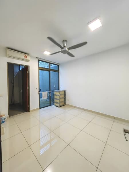 Cluster House for Sale in Taman Sutera Utama (Skudai) - Kino Jaw - Interior - PropertyGuru.com.my
