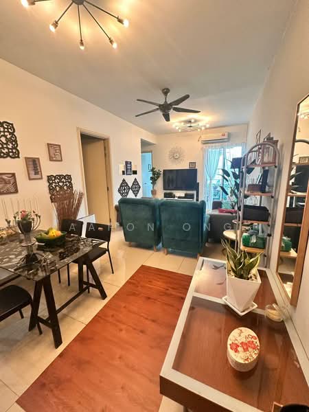Servis Apartment untuk Dijual di Saville @ Melawati - Aaron Ong - Living Room - PropertyGuru.com.my