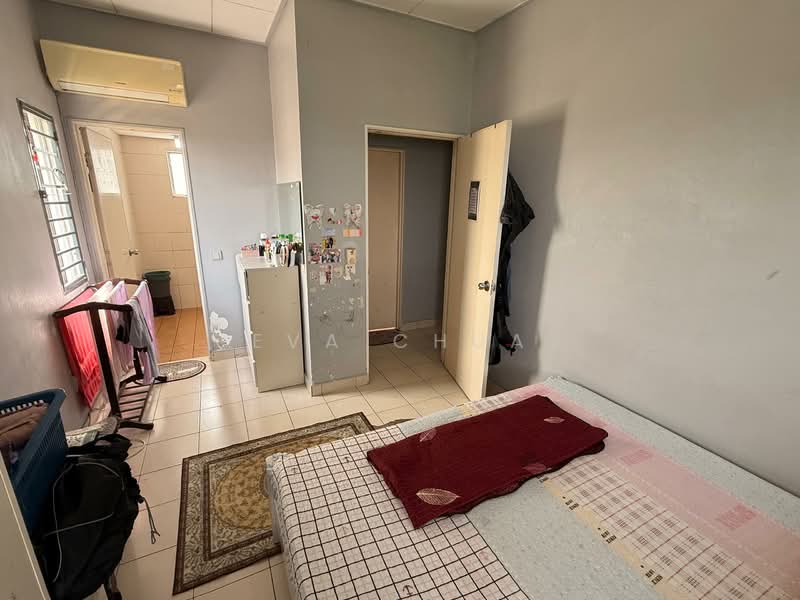 Apartment for Sale at Akasia Apartment @ Setia Alam - Eva Chua - Bedroom - PropertyGuru.com.my