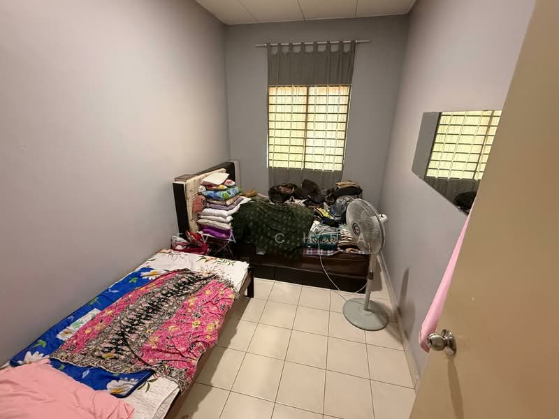 Apartment for Sale at Akasia Apartment @ Setia Alam - Eva Chua - Bedroom - PropertyGuru.com.my