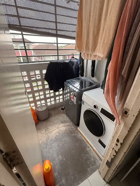 Apartment for Sale at Akasia Apartment @ Setia Alam - Eva Chua - Balcony - PropertyGuru.com.my