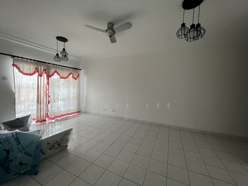 Apartment for Sale at Crystal Tower (Pangsapuri Kristal) - Nicole Lee - Living Room - PropertyGuru.com.my