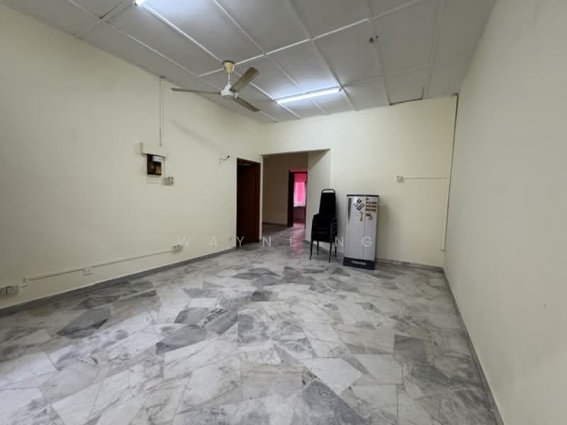 Office for Sale in Taman Bukit Desa (Taman Desa) - Wayne Ng - Living Room - PropertyGuru.com.my