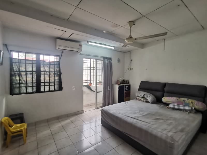 2-storey Terraced House for Sale in Taman Putra Prima (Puchong) - Sky Lee - Bedroom - PropertyGuru.com.my