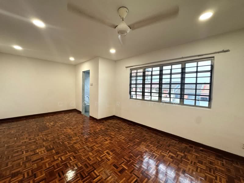 2-storey Terraced House for Sale in Seksyen 17 (Petaling Jaya) - Cooper Chow - Interior - PropertyGuru.com.my