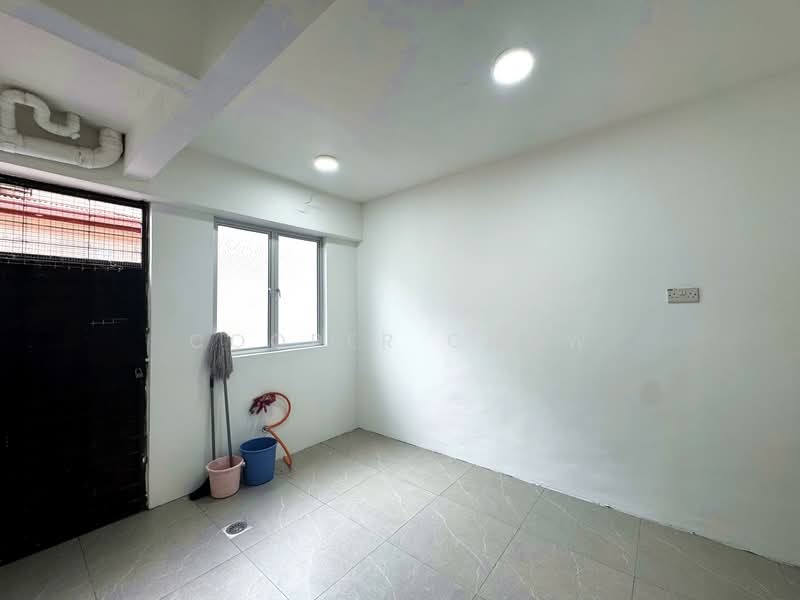 2-storey Terraced House for Sale in Seksyen 17 (Petaling Jaya) - Cooper Chow - Interior - PropertyGuru.com.my