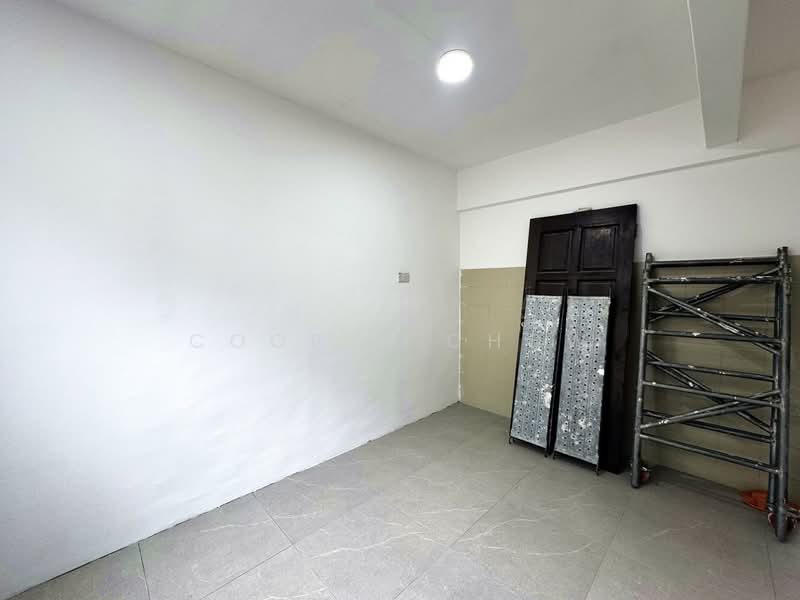 2-storey Terraced House for Sale in Seksyen 17 (Petaling Jaya) - Cooper Chow - Interior - PropertyGuru.com.my