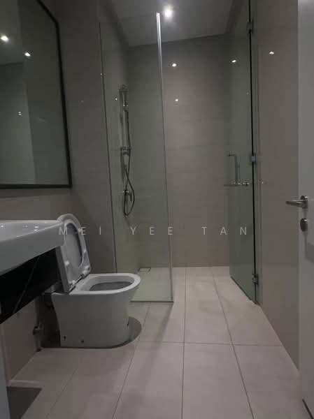 Service Residence for Sale at Service Suites @ Pavilion Embassy - Mei Yee Tan - Bathroom - PropertyGuru.com.my