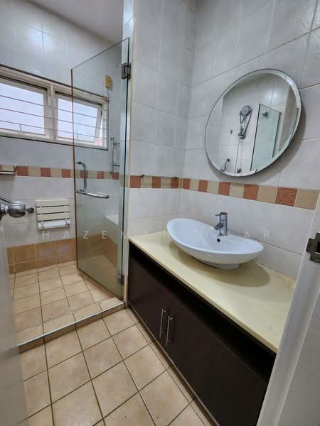 2-storey Terraced House for Sale in Bukit Jelutong (Shah Alam) - Hazeman Omar - Bathroom - PropertyGuru.com.my