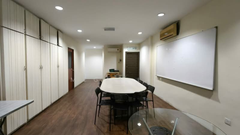Office for Sale in Jalan Klang Lama (Old Klang Road) (Kuala Lumpur) - Megan Lim - Interior - PropertyGuru.com.my