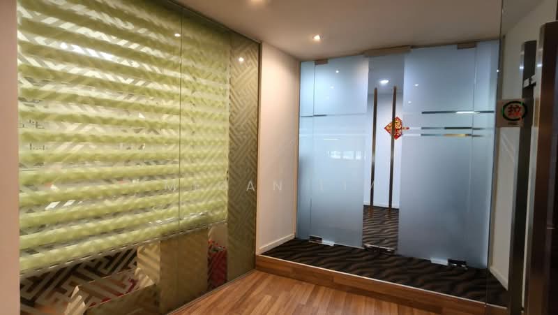 Office for Sale in Jalan Klang Lama (Old Klang Road) (Kuala Lumpur) - Megan Lim - Entrance - PropertyGuru.com.my
