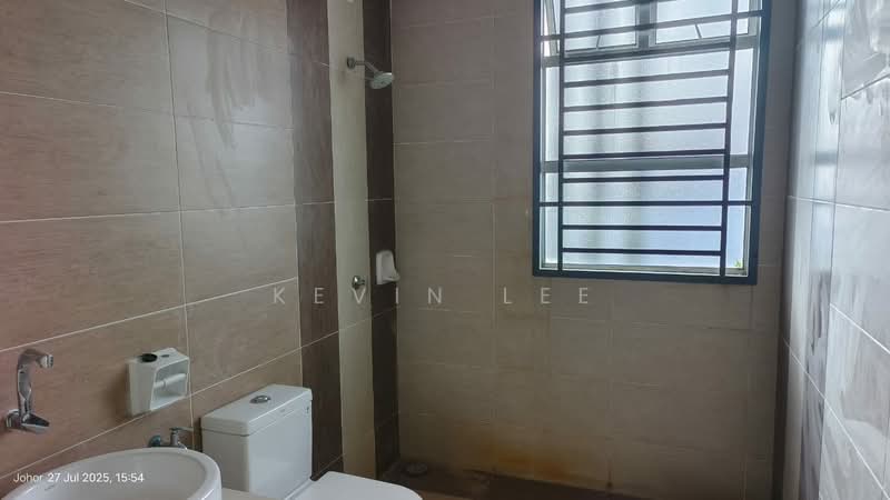 2-storey Terraced House for Sale in Bandar Putra (Kulai) - Kevin Lee - Bathroom - PropertyGuru.com.my