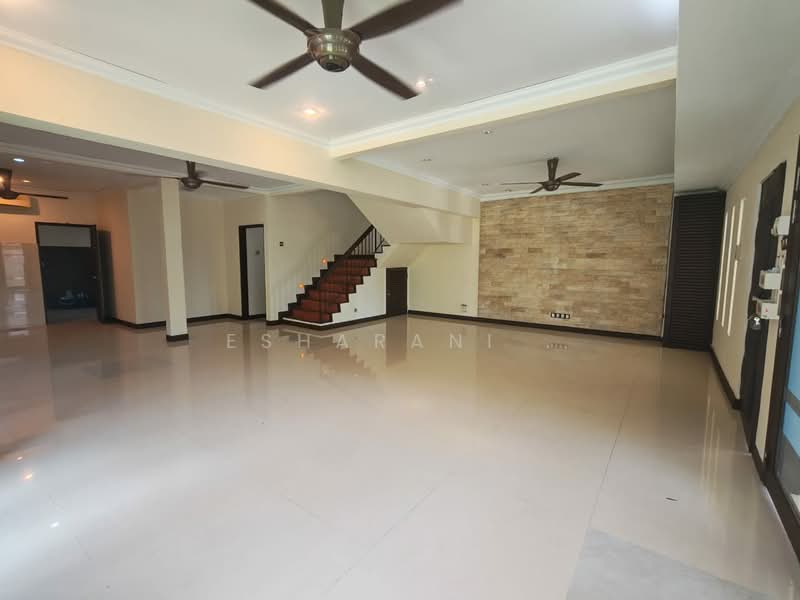 2-storey Terraced House for Sale in Batu 9 (Cheras) - Esharani . - PropertyGuru.com.my