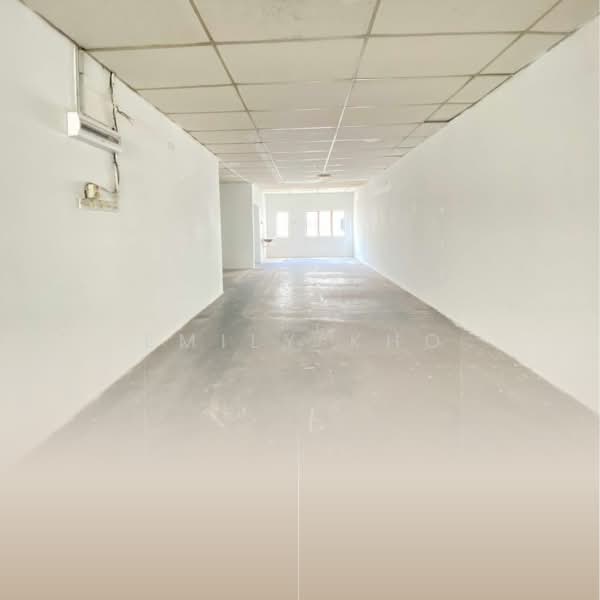 Kedai untuk Disewa di Shah Alam (Selangor) - Emily Kho - Interior - PropertyGuru.com.my