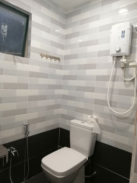 Condominium for Sale at Emerald Hill Condominium - YY Lo - Bathroom - PropertyGuru.com.my